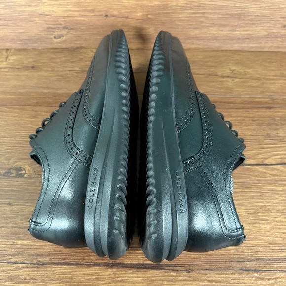 COLE HAAN Grand+ Black Leather Wingtips Dress Shoes Men’s Size 11.5 Sneakers - Picture 2 of 11